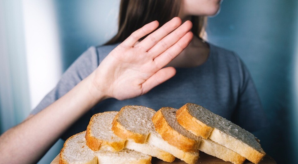 Боль в животе, сыпь и насморк: как проявляется аллергия на глютен ...