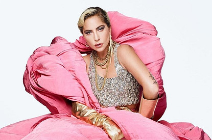 Леди Гага рассказала об изнасиловании и романе с Брэдли Купером