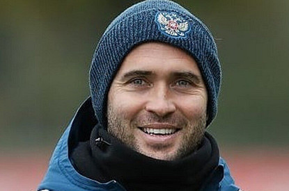 Александр Кержаков выиграл суд по алиментам у бывшей жены (платить будет, но меньше)