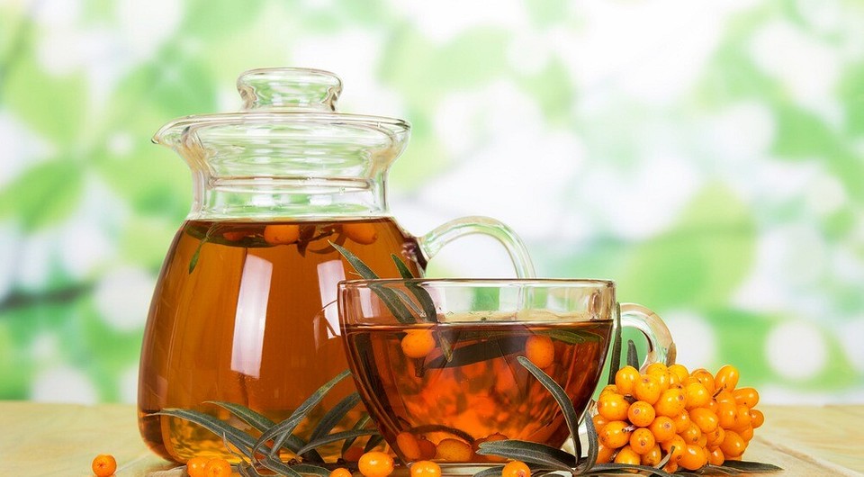 Против простуды и боли в горле: польза и вред облепихового чая