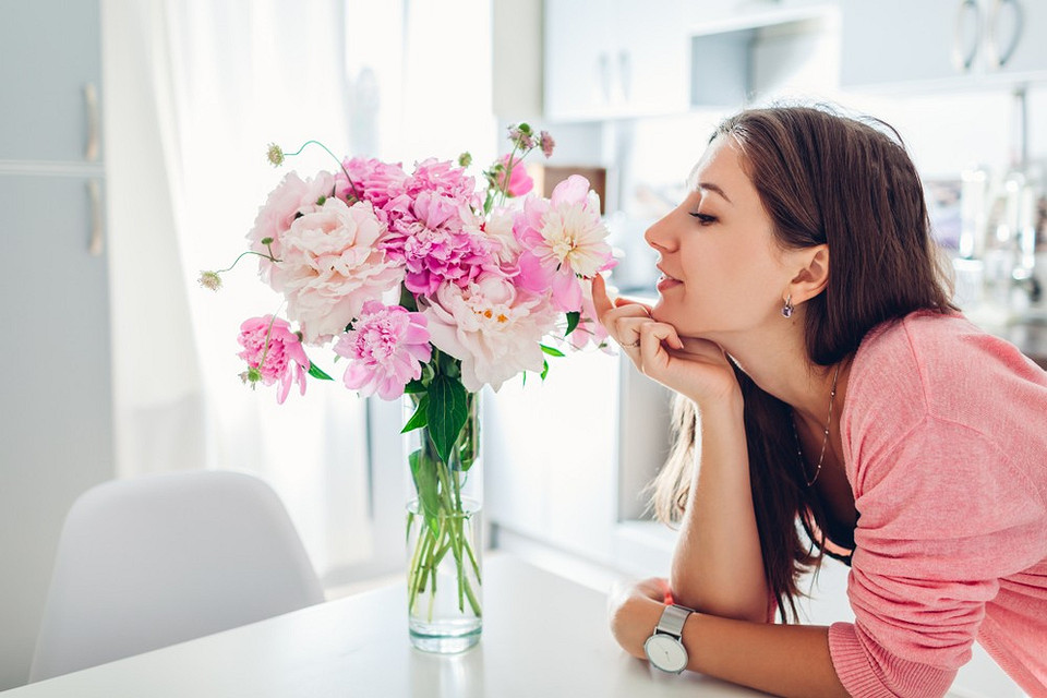 Без химии и нервов: как убрать запах гари в квартире быстро и эффективно