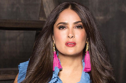 Сальма Хайек показала фото с Анджелиной Джоли со съемок фильма Marvel