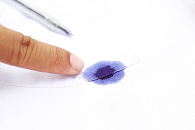 Как оттереть и вывести чернила от ручки с натуральной кожи и кожзама