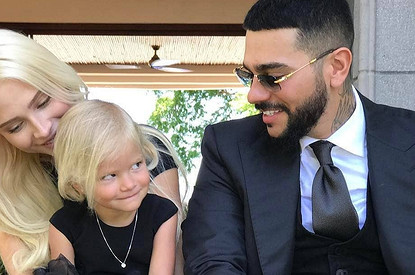 «Всем, кто не вместе»: мама Тимати дала совет расставшимся парам, у которых есть дети (видео)