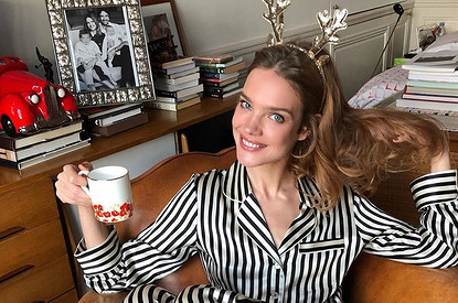 Наталья Водянова показала, как избавиться от отеков (видео)