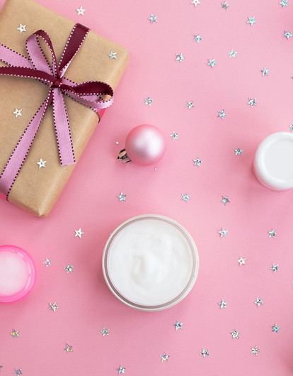 Косметика Веры Брежневой, пудреницы со знаками зодиака и еще 11 бьюти-новинок (ты будешь в восторге)