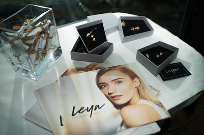 QNET представили серию украшений специально для России