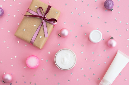 Косметика Веры Брежневой, пудреницы со знаками зодиака и еще 11 бьюти-новинок (ты будешь в восторге)