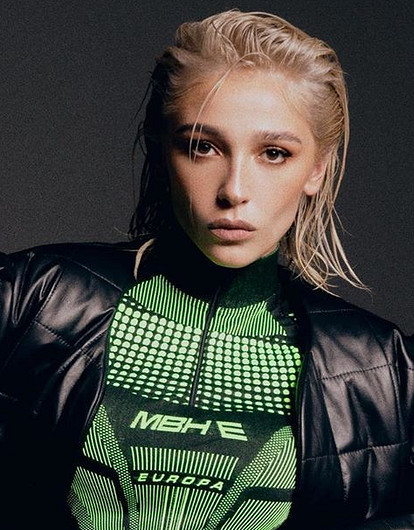 Настя Ивлеева сняла в новогоднем шоу Аллу Пугачеву (видео)