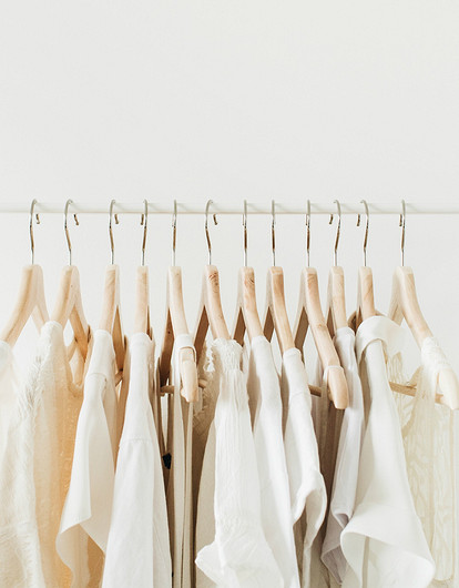 Одежда со сроком годности: 5 вещей, которые давно пора обновить