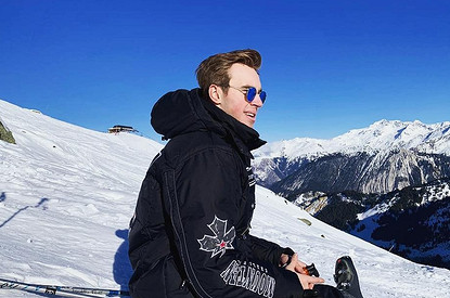 Актриса Агния Дитковските опубликовала фото своего младшего брата (такой красавчик)