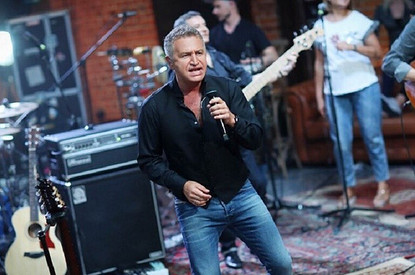 Леонид Агутин сделал парную татуировку вместе с дочерью Лизой