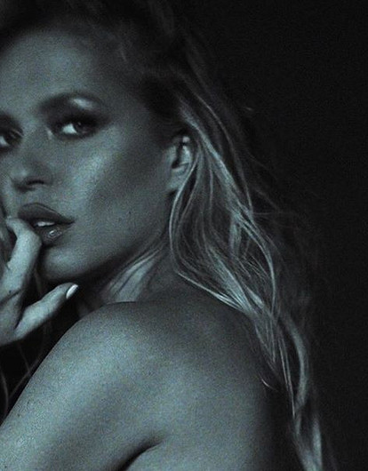 «Интимный опыт»: фотограф опубликовала снимки обнаженной Риты Дакоты (очень горячо)