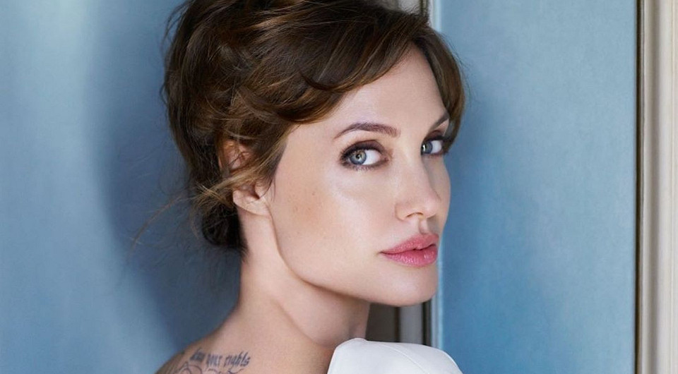 СМИ: у Анджелины Джоли роман с бывшей девушкой Мэрилина Мэнсона