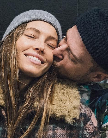 «Я был пьян»: Джастин Тимберлейк публично извинился перед Джессикой Бил за кадры с изменой