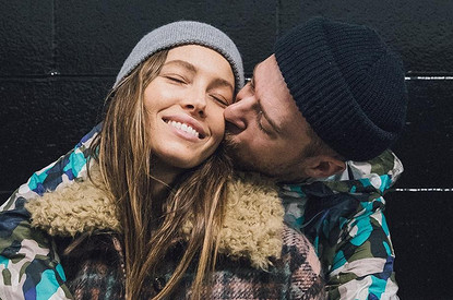 «Я был пьян»: Джастин Тимберлейк публично извинился перед Джессикой Бил за кадры с изменой