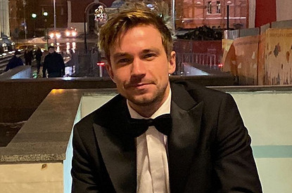 Александр Петров впервые выложил фото со Стасей Милославской