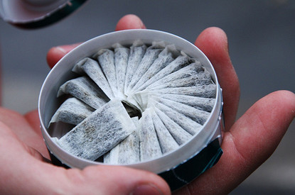 Что такое снюс, в чем его польза и вред