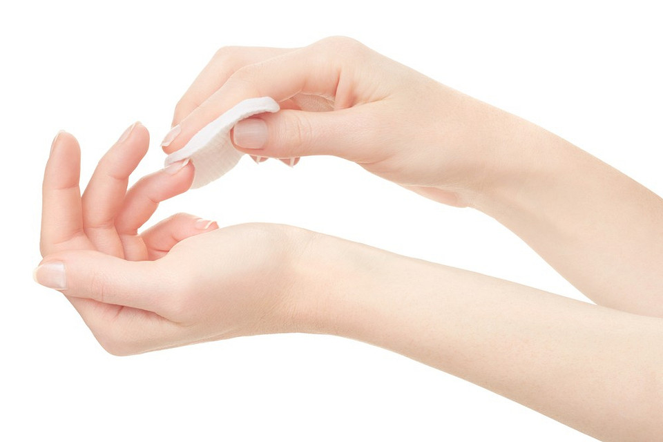 Как очистить ногти от грязи: 6 действенных способов