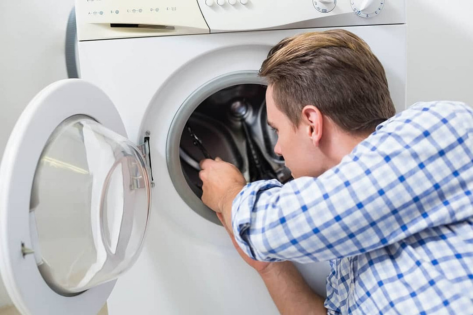 Реабилитируем помощницу: как избавиться от плесени в стиральной машине