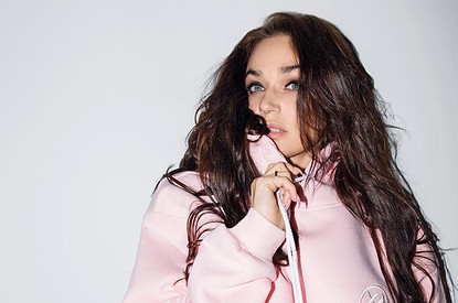 Алена Водонаева заявила, что отомстит Айзе Анохиной за предательство