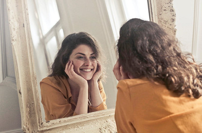 Омолаживающий желтый пилинг лица: что это и как применяется?