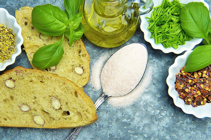 Почему вредно сидеть на бессолевой диете? Объясняет диетолог