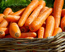 4 свежие моркови (400 г).