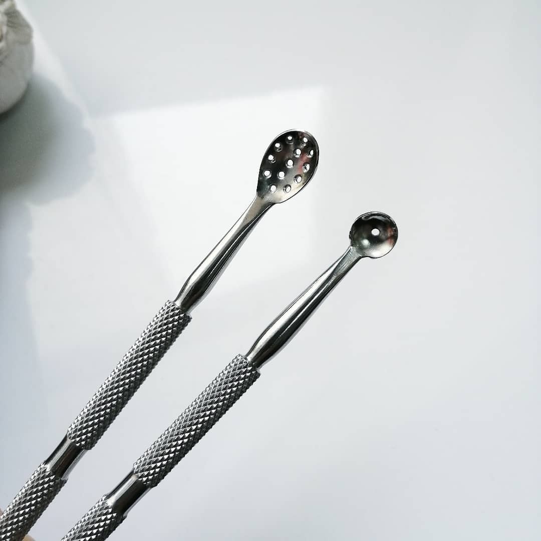 Домашняя чистка лица: что такое ложка Уно и для чего она нужна