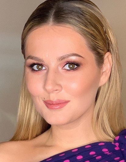 Мария Кожевникова заявила, что успокаивает нервы глажкой