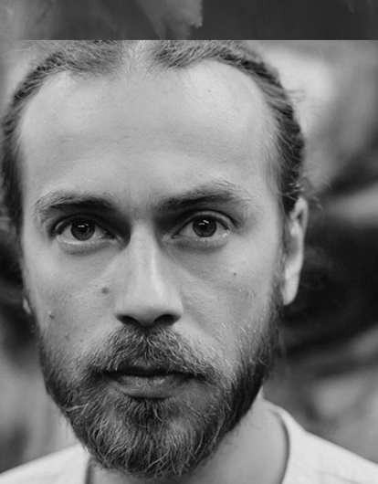 «Мои слезы — моя печаль»: как звезды отреагировали на смерть Децла в соцсетях