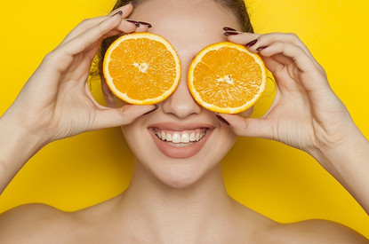 Зачем коже нужен витамин С и где его взять: 9 классных средств