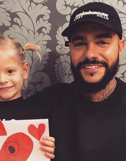 Тимати отпраздновал День рождения дочки и намекнул, что второго ребенка пока не планирует