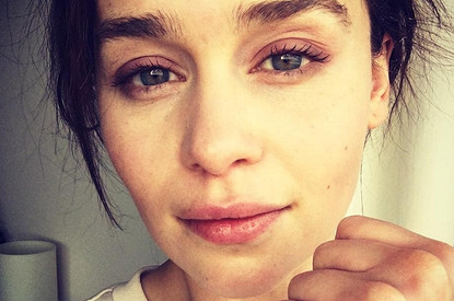 Эмили Кларк рассказала, как перенесла три операции и чудом выжила