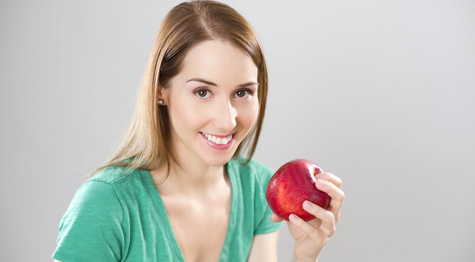 Кефирно-яблочная диета: когда срочно нужно скинуть пару килограмм