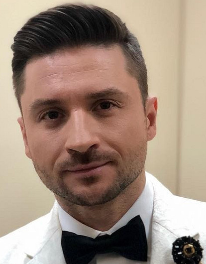 Сергей Лазарев рассказал, какие подарки делал маме на 8 марта