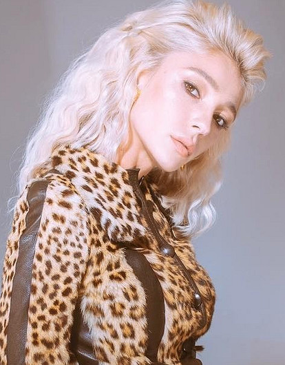 Настя Ивлеева призналась, что не смогла красиво лишиться девственности