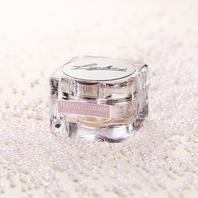 Крем для лица дневной для сухой кожи на весну