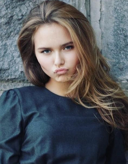 Стеша Маликова прокомментировала слухи о своей беременности