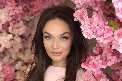 Алена Водонаева раскритиковала браки «мужчин за 50» с молодыми девушками