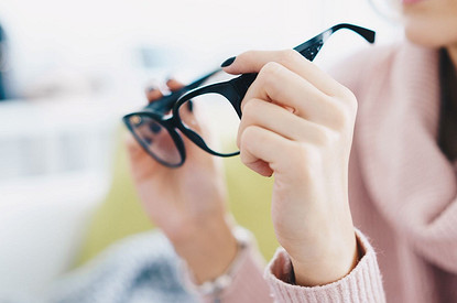 Что вредит глазам больше смартфона