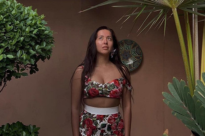 Манижа случайно записала видео с Аллой Пугачевой и Кириллом Серебренниковым (комбо)