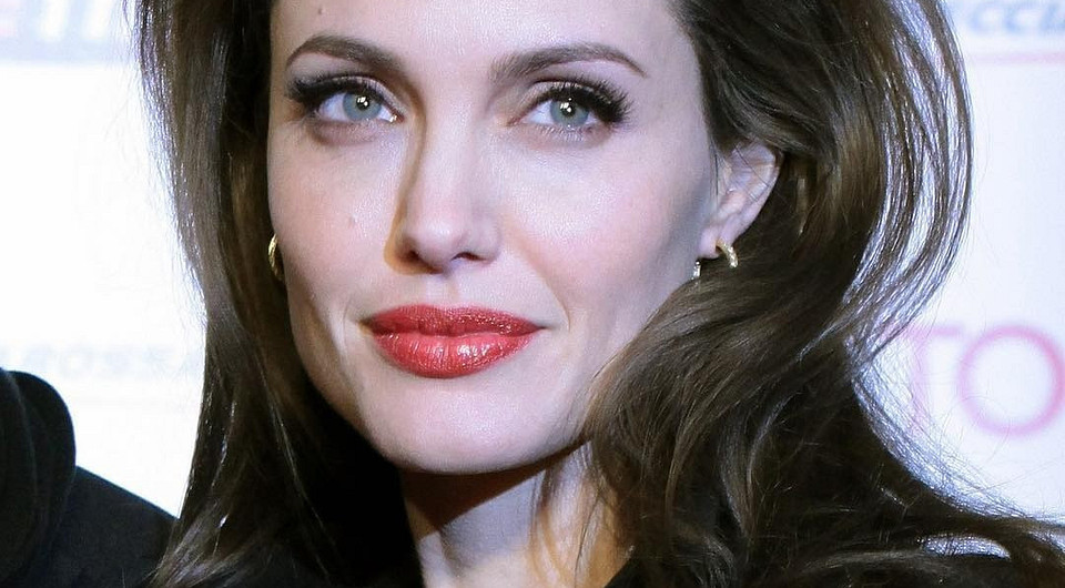 Анджелина Джоли составила завещание (и вписала в него лишь одного из своих детей)