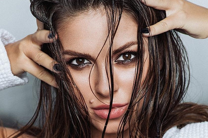 Нюша снялась в первой после родов откровенной фотосессии