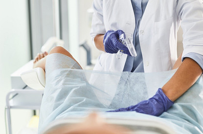 Как определить внематочную беременность: признаки на ранних сроках