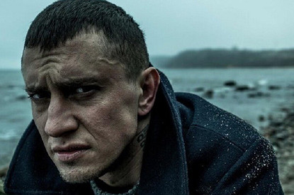 Павел Прилучный объяснил, почему он спал в чужой машине