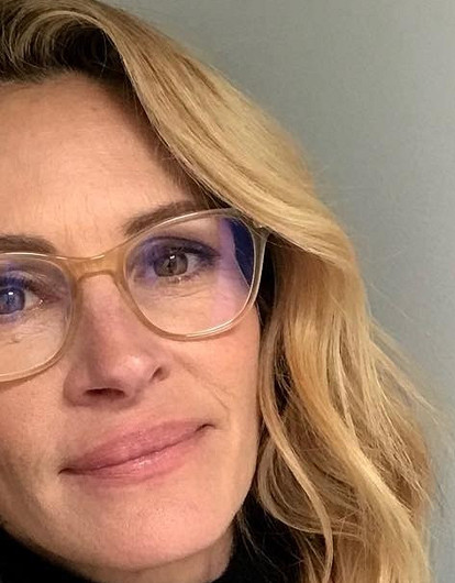 Муж Джулии Робертс выложил в соцсети семейное фото