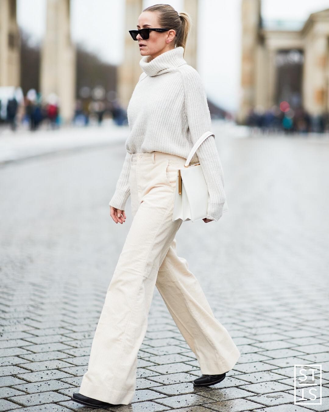 В прохладные дни примерь с джин... В прохладные дни примерь с джин...