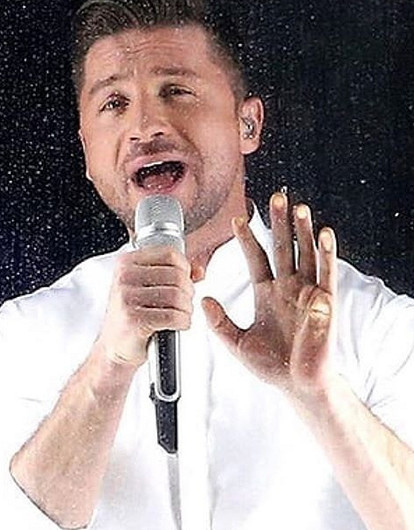 После выступления на «Евровидении-2019» Сергей Лазарев превратился в мем о безысходности