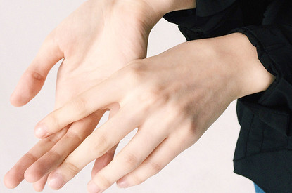 Артрит кистей и пальцев рук: симптомы и лечение